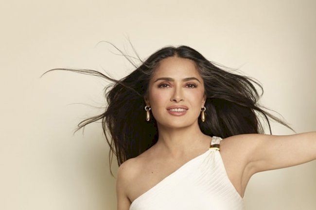 SALMA HAYEK, ULTHERAPY PRIME’IN YENİ MARKA YÜZÜ OLDU