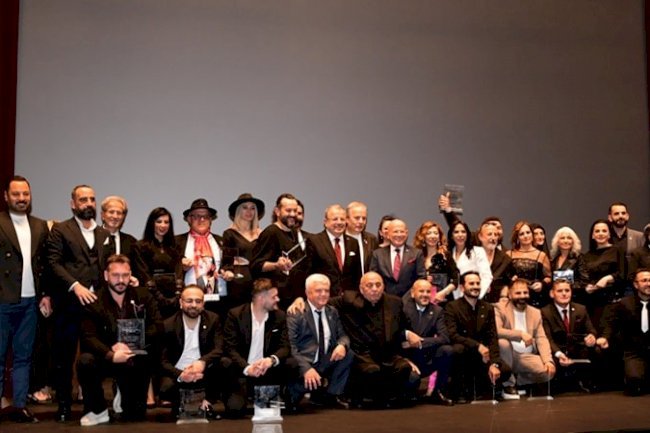 Kadın kuaförleri tarihi mekanda buluştular