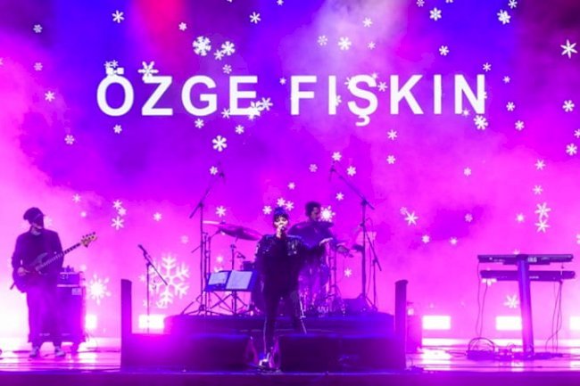 Özge Fışkın fırtınası KüçükÇiftlik Park’ta esti