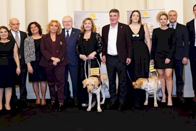 Rehber Köpekler Derneği’nden İlham Veren  İlkbahar Resepsiyonu