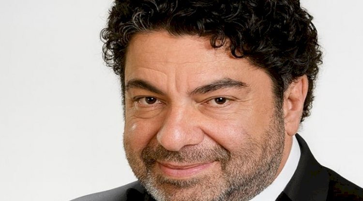 Vereceği konserlerle yeniden sevenleriyle buluşmaya hazırlanıyor.