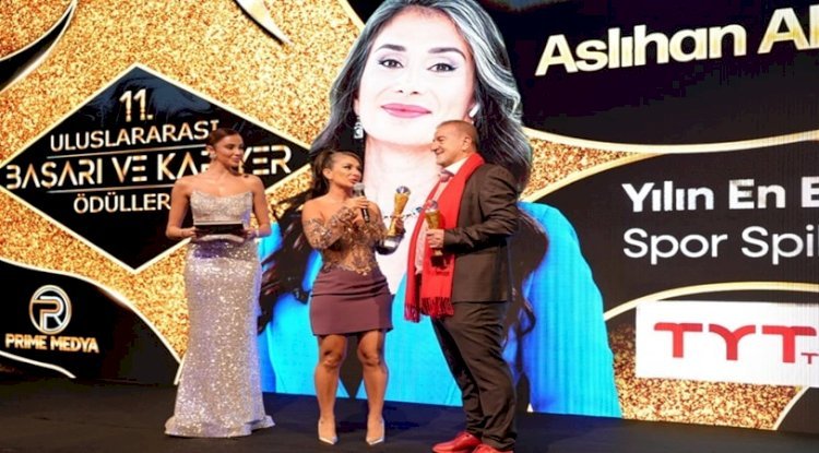 KALEMDEN KALEME UZANAN BİR GURUR GECESİ