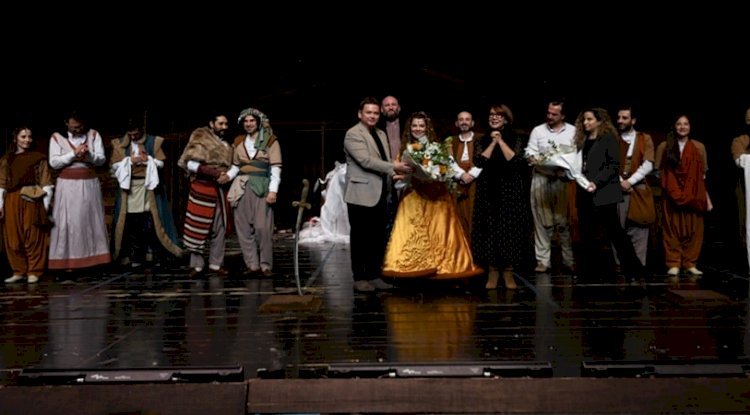 ŞEHİR TİYATROLARI'NIN ÖDÜLLÜ OYUNU “AĞRI DAĞI EFSANESİ”, YAŞAR KEMAL YILI’NI BURSA’DA TAÇLANDIRDI