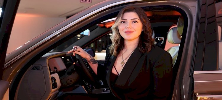 Lüksün direksiyonunda bir kadın Hilal Aysal