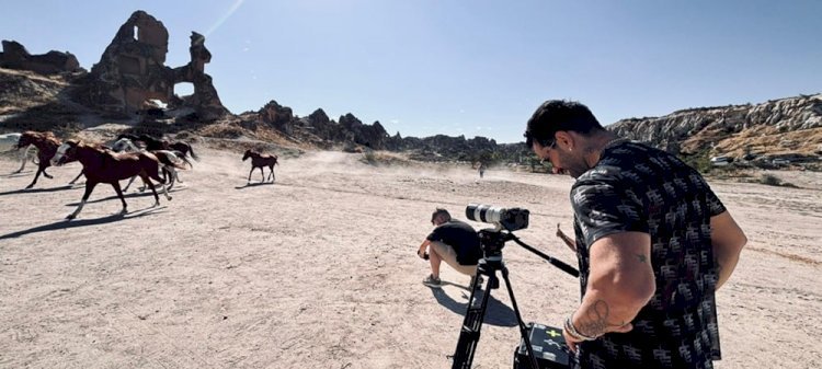 Yakın arkadaşı için Kapadokya'da yeniden klip yönetmeni oldu
