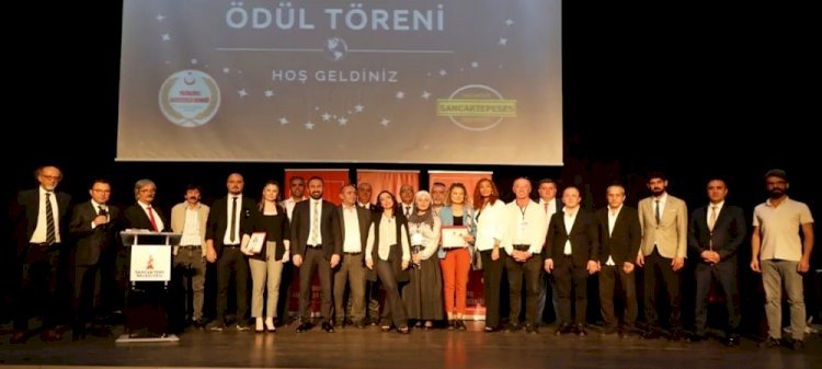 Eğitime Değer Katanlar' Ödülleri Sahiplerini Buldu