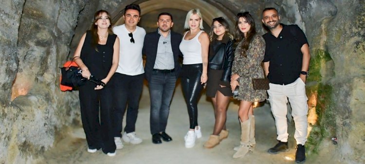 Ömür Gedik, Sahne Öncesi Traktörle Hasada Katıldı