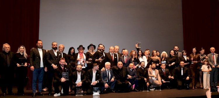 Kadın kuaförleri tarihi mekanda buluştular