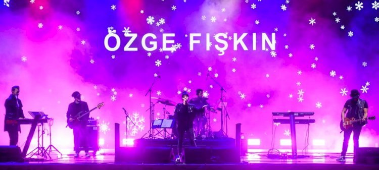 Özge Fışkın fırtınası KüçükÇiftlik Park’ta esti