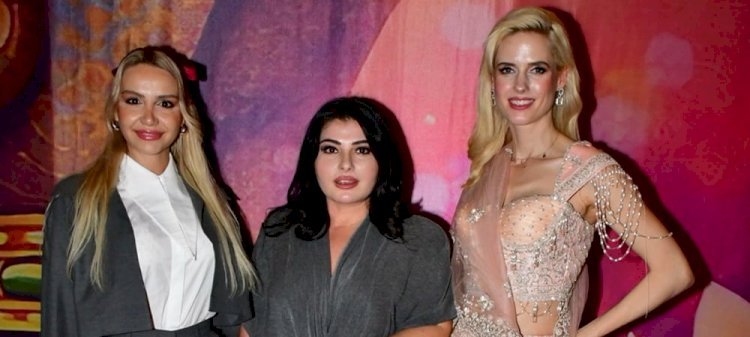 Ebru Torun’a Sanat ve Cemiyet Dünyasından Destek